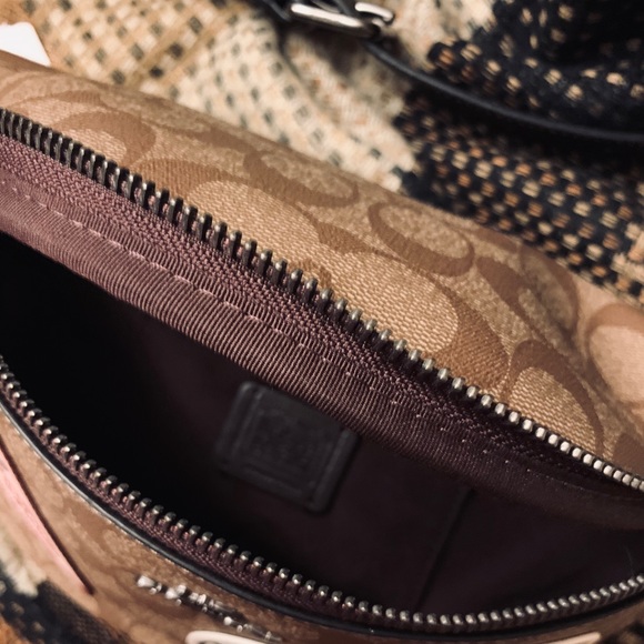 **Star Wars X** Coach Fanny Pack - Picture 7 of 7